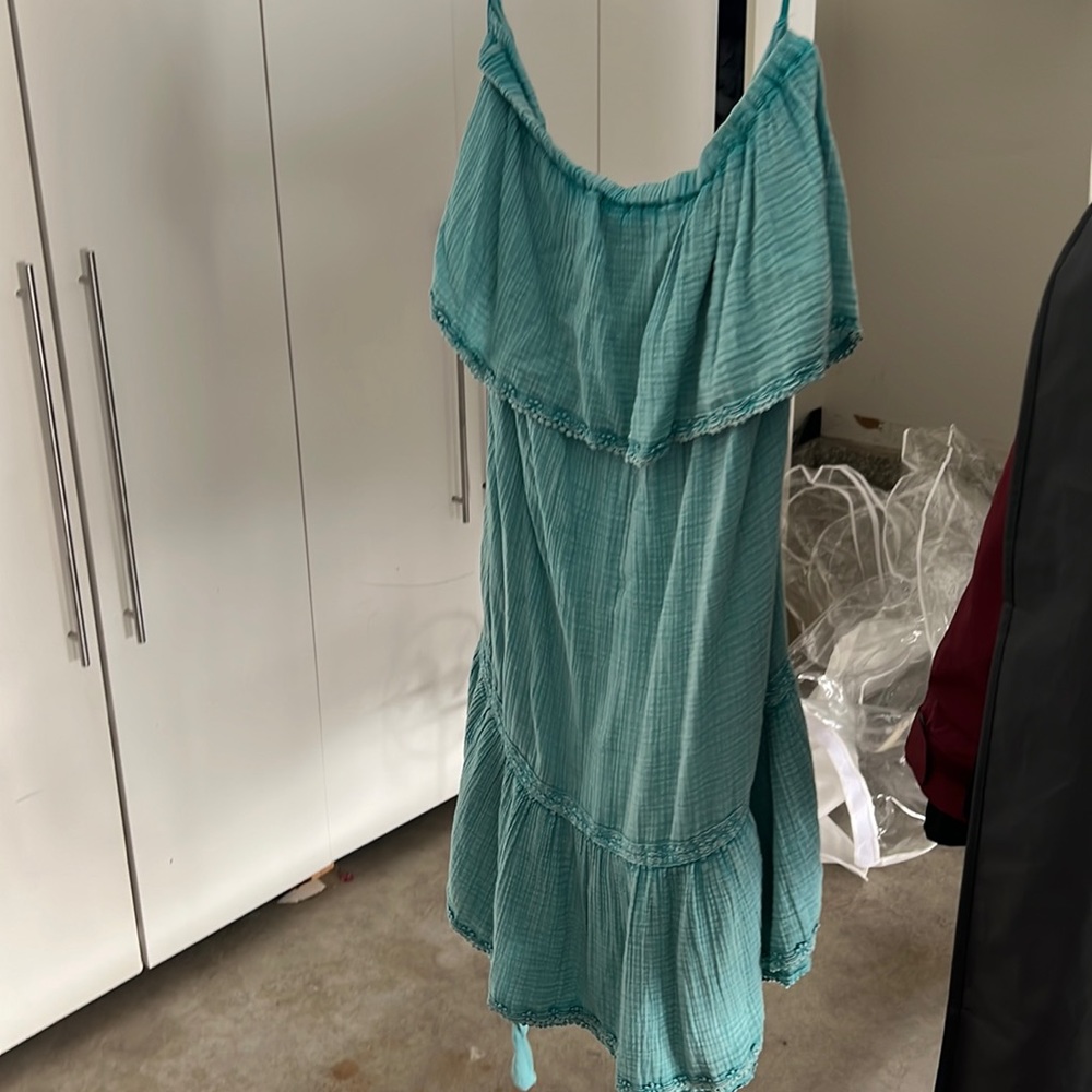 Daily practice green turquoise strapless tube top dress with belt.